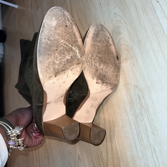 Olive green side knee high boots - Picture 5 of 5